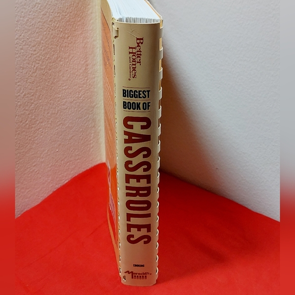 Better Homes and Gardens Biggest Book of Casseroles - Picture 5 of 10